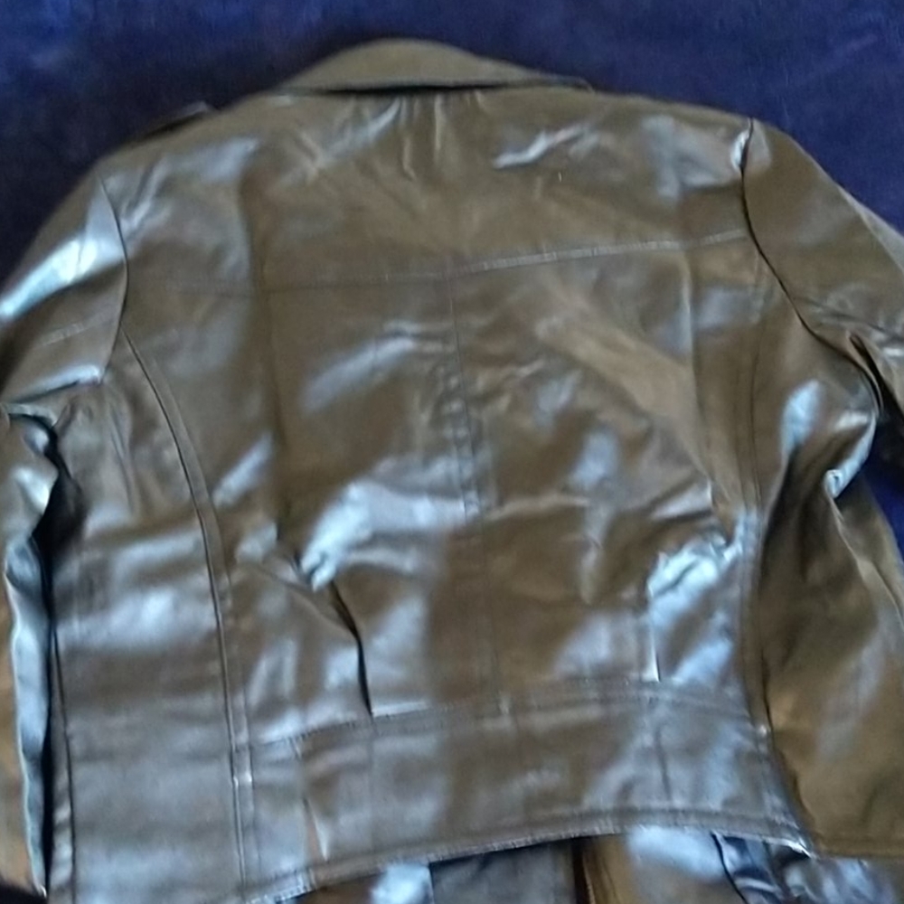 Jacket - Picture 2 of 2
